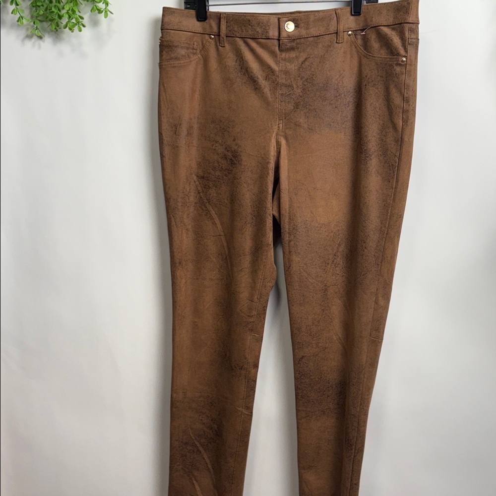 Chico's Rich Brown Textured faux leather - Leggings- straight leg.